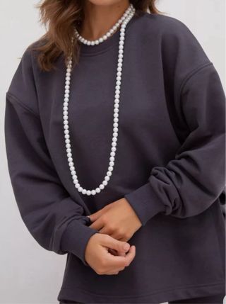 Conjunto deportivo con pantalones palazzo