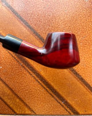 Pieza de Colección Vintage SANDA - Estilo Clásico