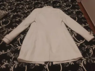 Abrigo Zara Blanco Talla XS