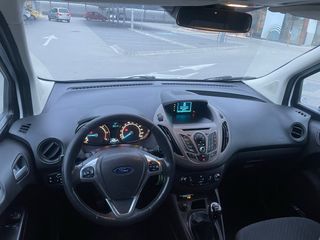 Ford Tourneo Courier 2014