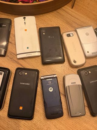 Lote 21 Teléfonos Vintage HTC, LG, Nokia, Samsung,