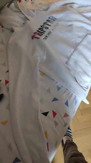 Sudadera Trapstar blanca capucha – Muy buen estado