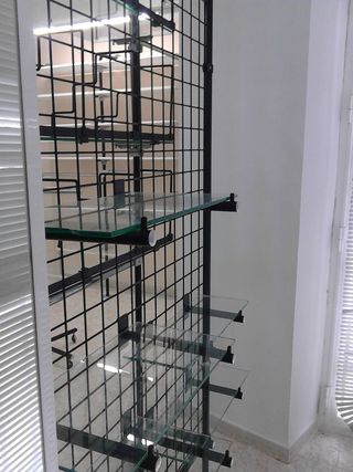 Supporti in vetro o legno