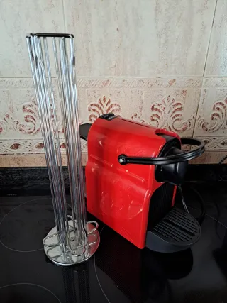 Cafetera Nespresso Krups Roja