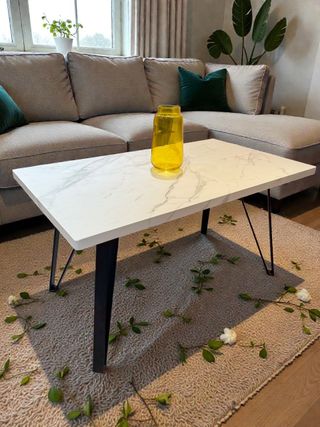 Mesa de Comedor Cambria/Blanca