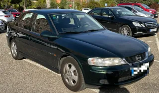 Opel Vectra 2000