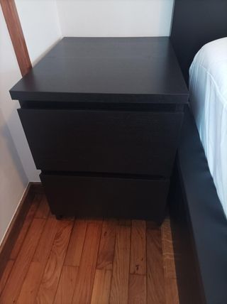 Canapé,colchón,funda,mesita y cabecero