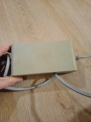 Wii U, con controller e giochi.