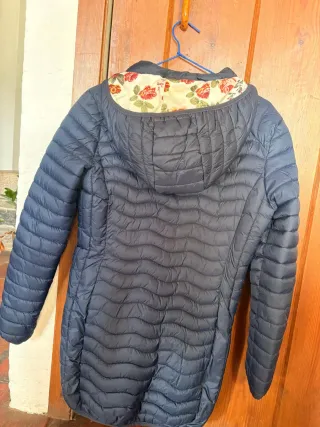 Plumas de mujer azul marino