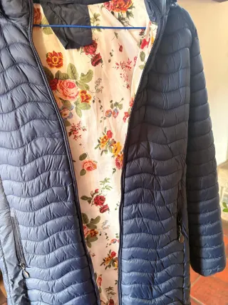 Plumas de mujer azul marino