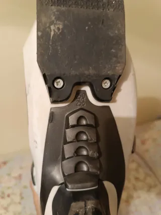 Botas esquiar Atomic Live fit pro, casco y bastone