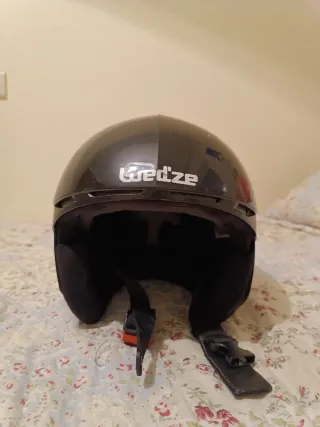 Botas esquiar Atomic Live fit pro, casco y bastone