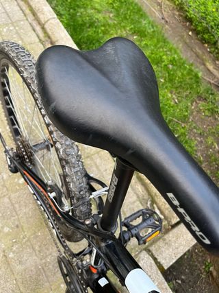 Bicicleta bpro M100