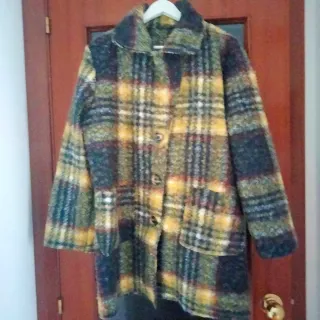 Abrigo Escocés Rizado