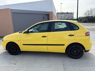 SEAT Ibiza 2004