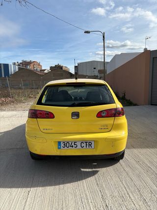 SEAT Ibiza 2004