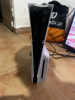 PlayStation 5 Blanca