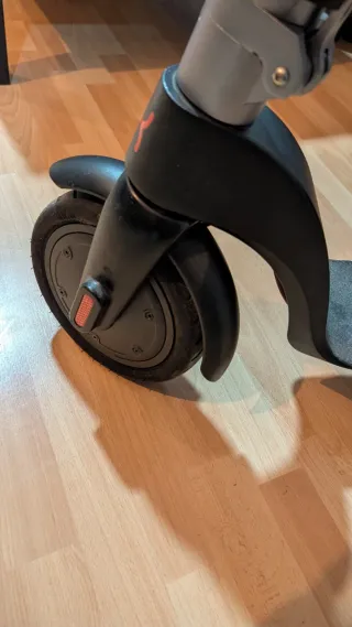 Patinete + extras Bongo Serie A Advance Connected