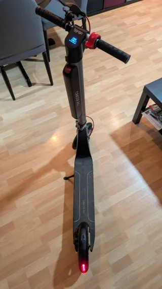 Patinete + extras Bongo Serie A Advance Connected