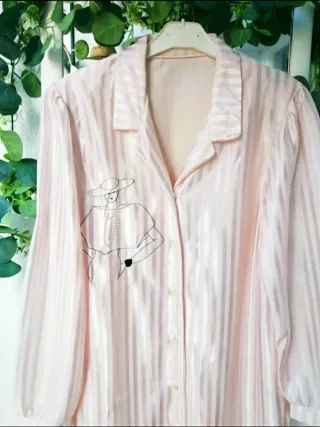 Camisón satinado rosa a rayas
