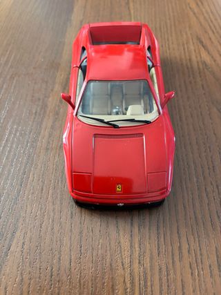 Modellino ferrari