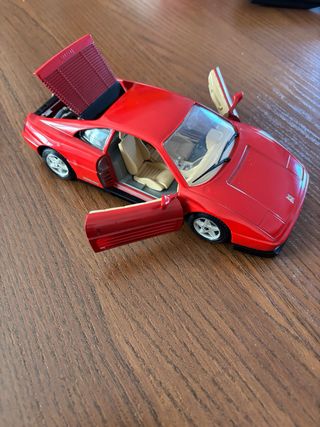 Modellino ferrari
