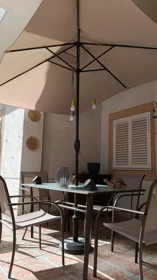 Conjunto mesa y sillas de terraza o jardin