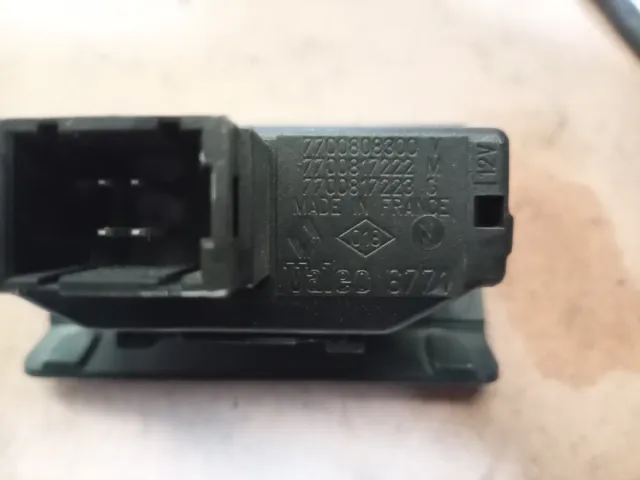 Regulador altura luces Renault Safrane