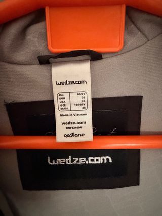 Anorak Wed’ze (Decathlon) negro con interior polar