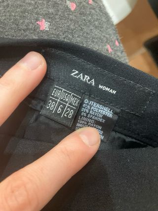 Falda tubo Zara negra