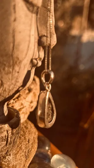 Colgante de Moldavita y Plata 925 y cadena