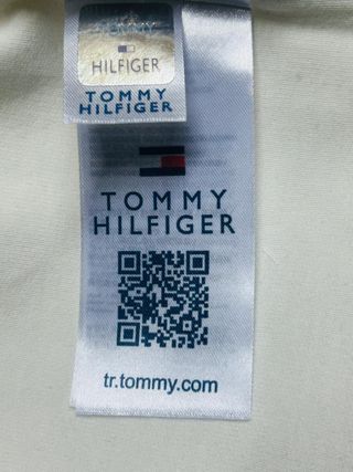 TOMMY HILFIGER Sudadera – NUEVA CON ETIQUETAS
