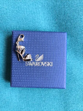 Colgante,charm "Swarovski".Sin usar