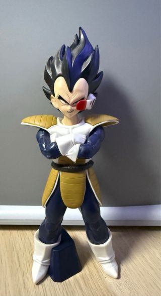 Figura vegeta dragon ball Z