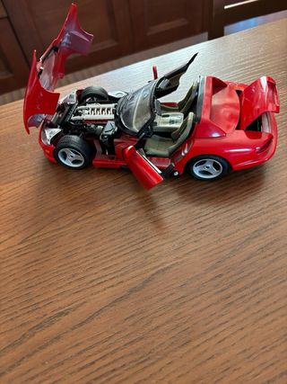Modellino Dodge Viper rt/10 rossa