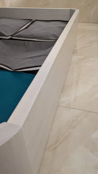 CANAPÉ EN PERFECTO ESTADO