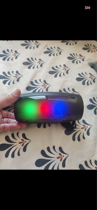 Altavoz Bluetooth multicolor