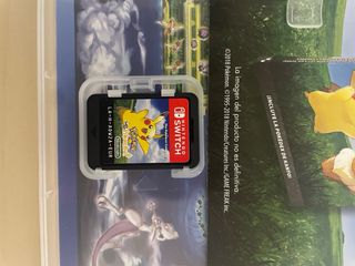 Gioco Nintendo Switch Pokémon Let's Go Pikachu in ottime condizioni
