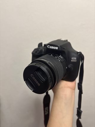 Canon EOS 4000D