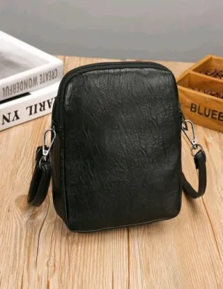 Bandolera / mariconera unisex Muy completa! NUEVA!