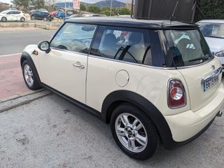 MINI Mini 2012