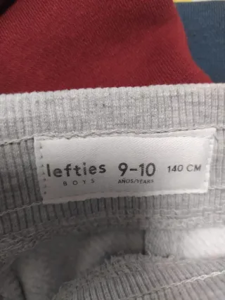 Conjunto chandal Lefties.