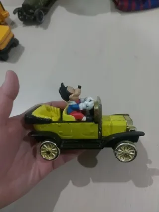 Coche de Mickey Mouse Vintage
