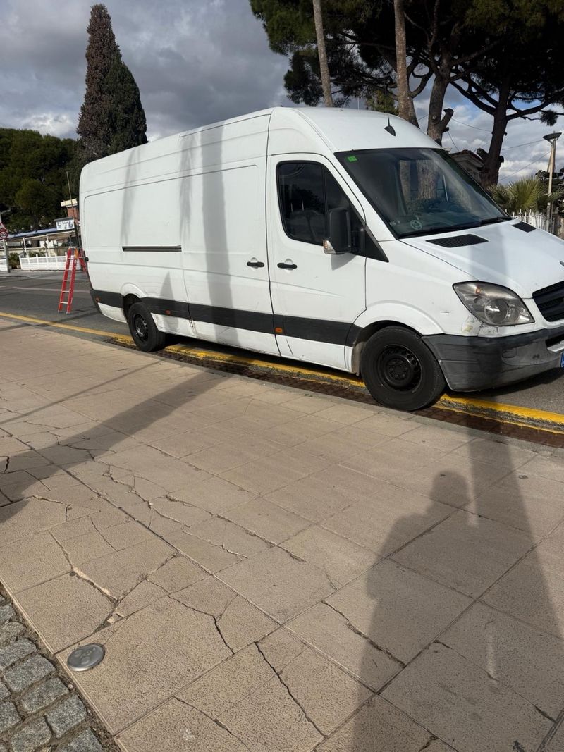 Mercedes-Benz Sprinter 2009 - foto 1