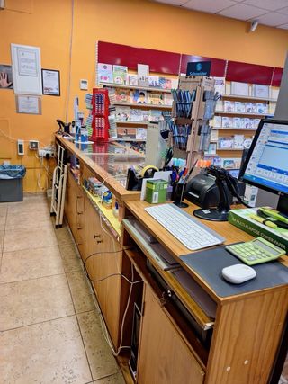 Mobiliario y stock papelería