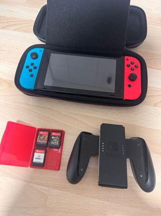 Nintendo Switch con 3 giochi