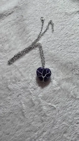 Collar amatista rodada corazón