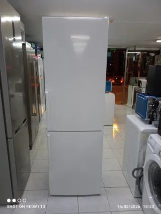 NEVERA MARCA SIEMENS