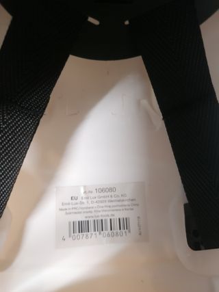 Casco y gafas de seguridad