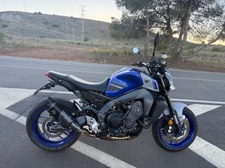 Yamaha MT-09 Naked Azul/Gris